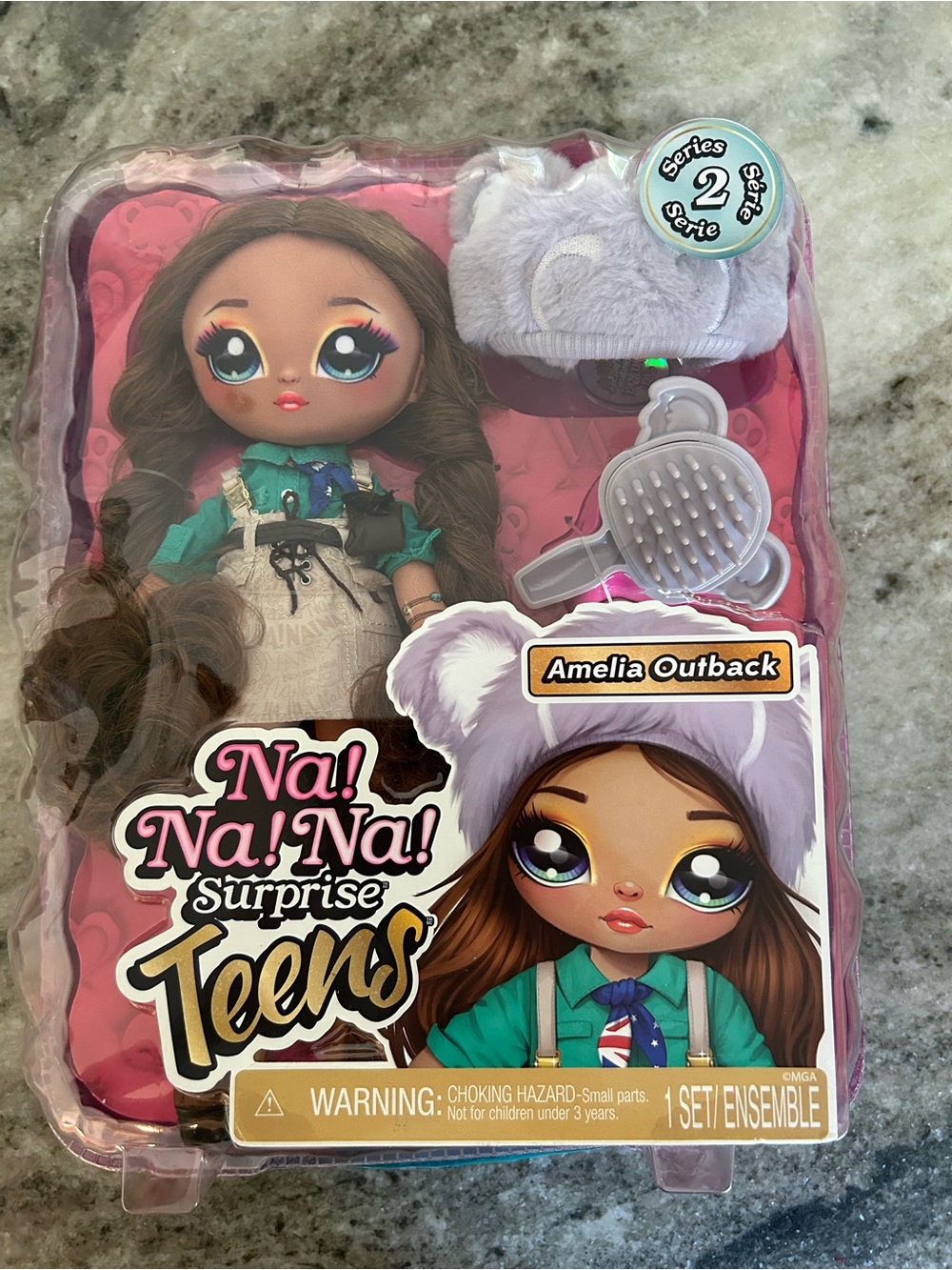 Na! Na! Na! Surprise Teens "Amelia Outback" Doll